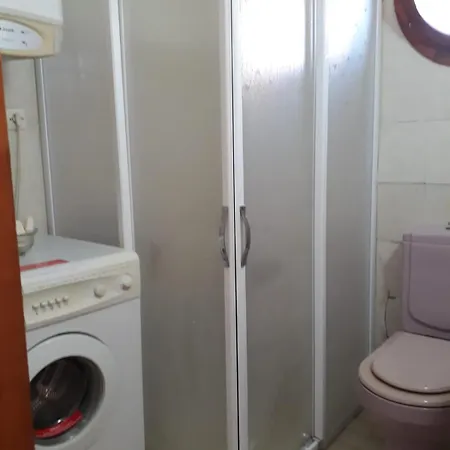 Seferihisar De Kiralik Yazlik * Urkmez